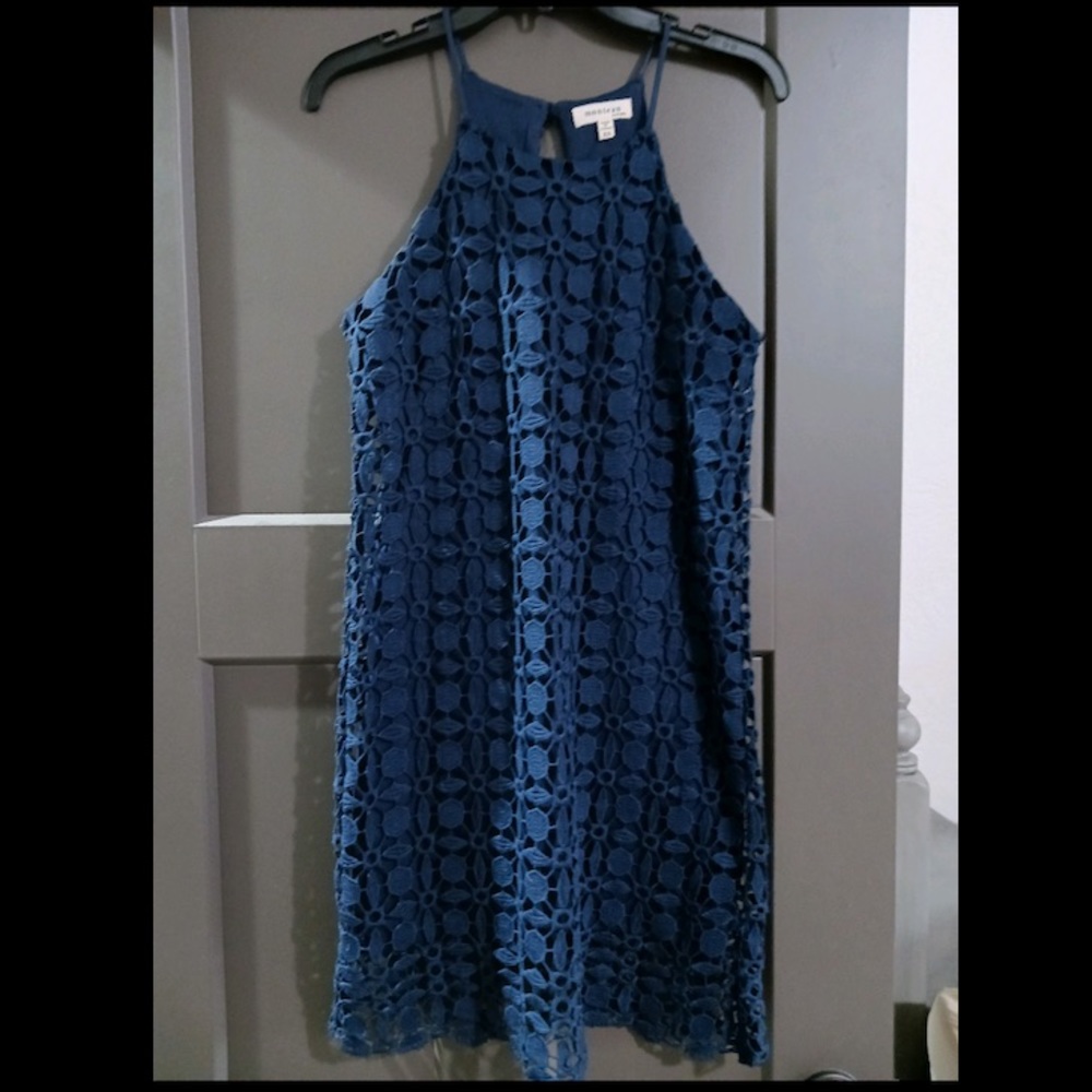 Monteau dress. Navy Blue. Lace